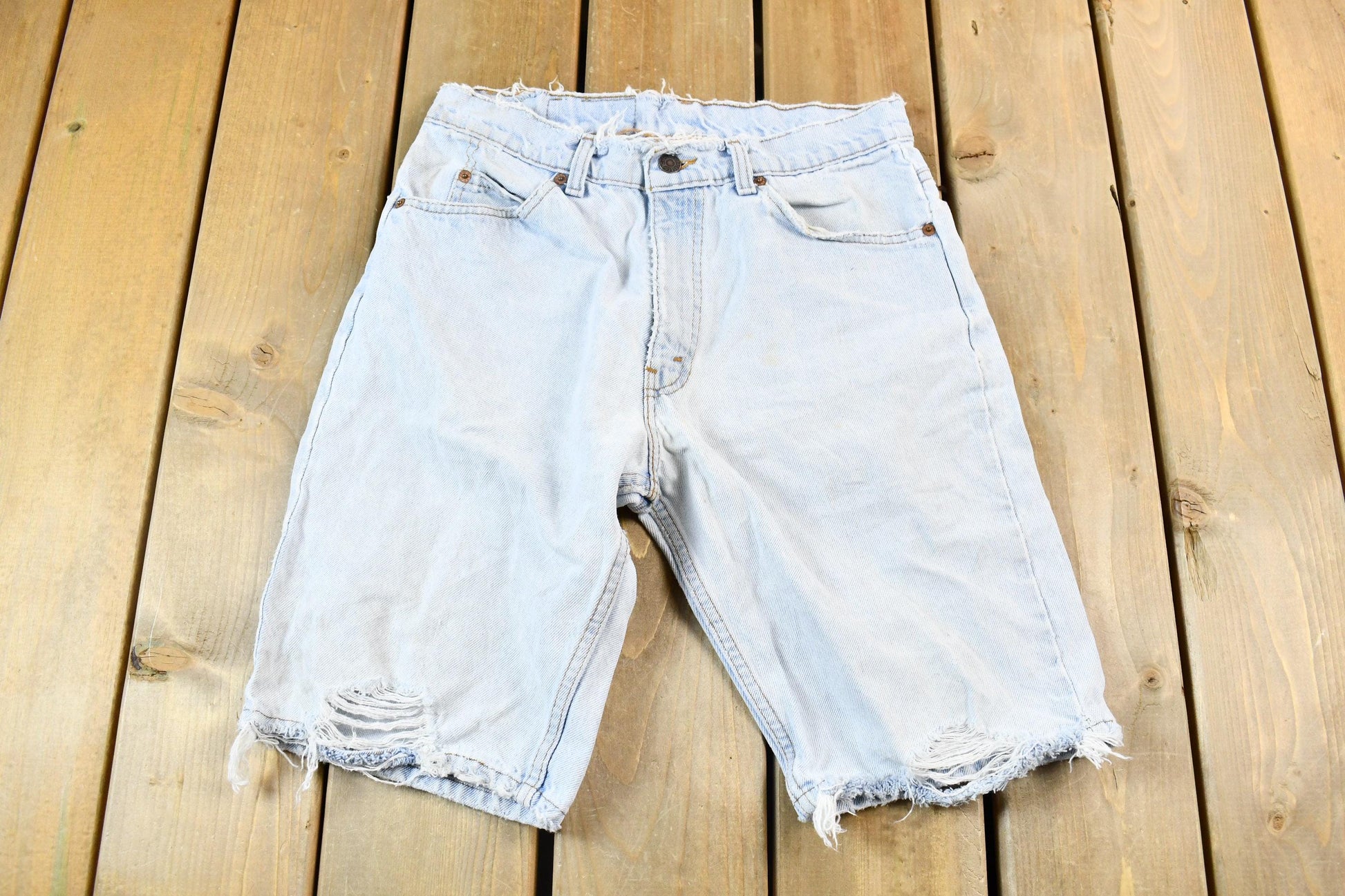 Vintage 1990s Light Wash Levis Cutoff Jean Shorts Size 30 x 10