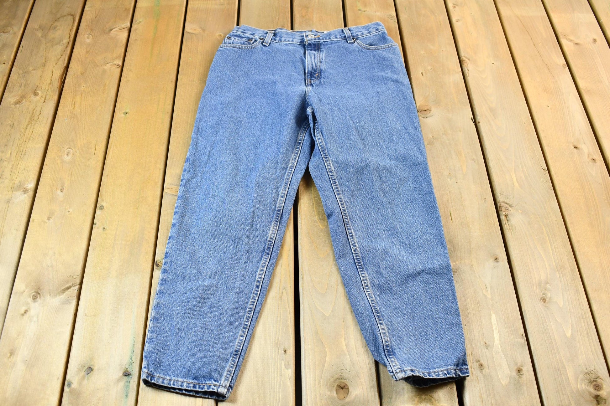 Vintage 1990s Levis 550 Relaxed Fit Tapered Leg Denim Jeans Size 30 x 27