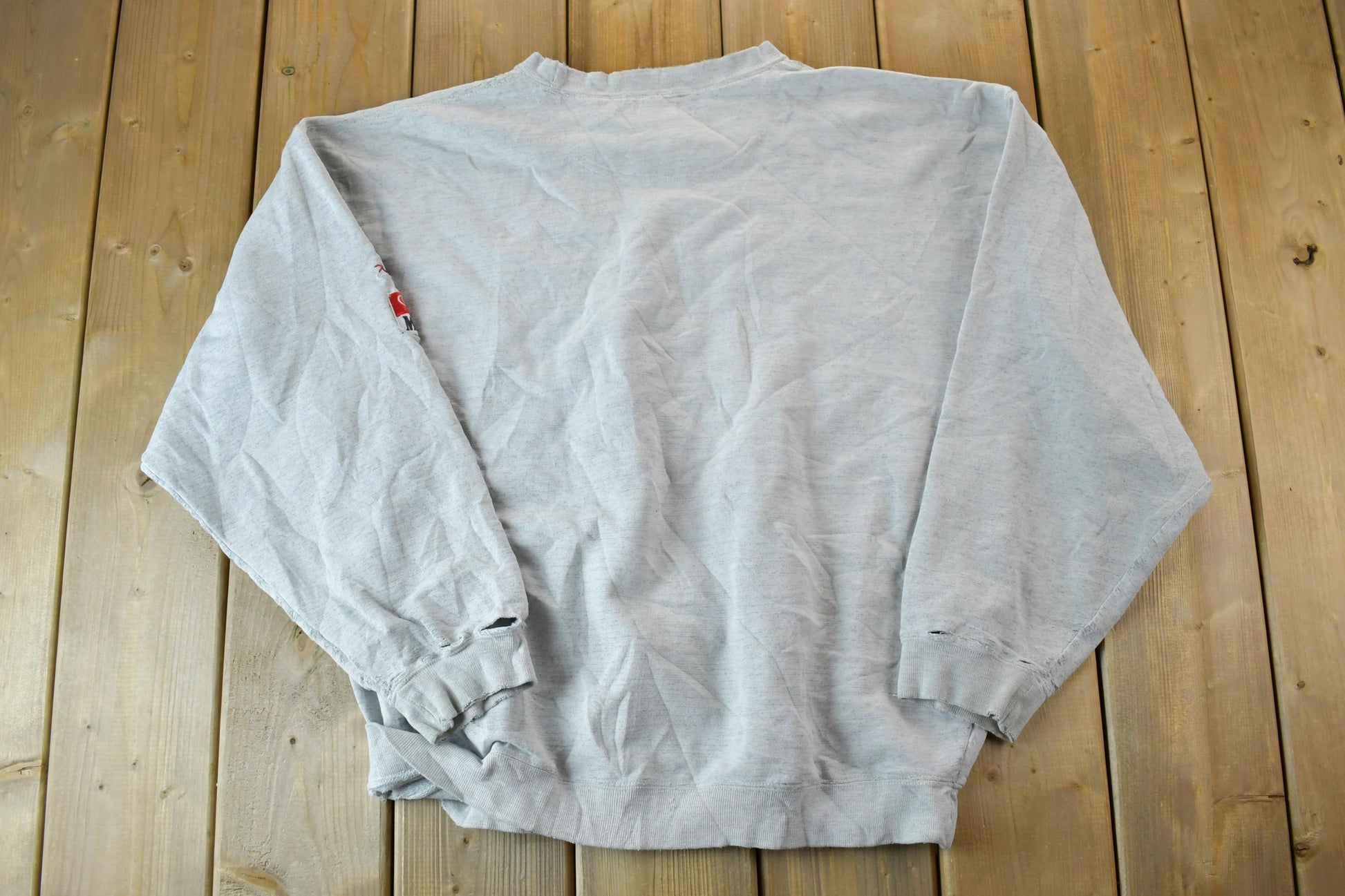 Vintage 1990s Marlboro Unlimited Gecko Crewneck Sweatshirt