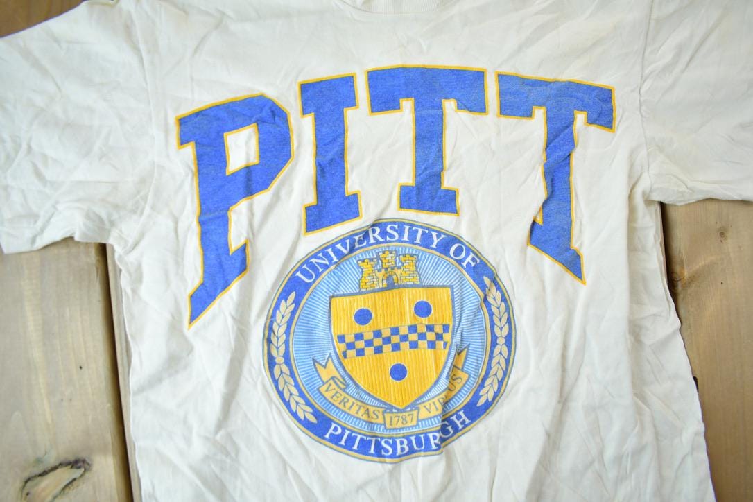 Vintage 1980s University Of Pittsburgh Pitt Collegiate Graphic T-Shirt