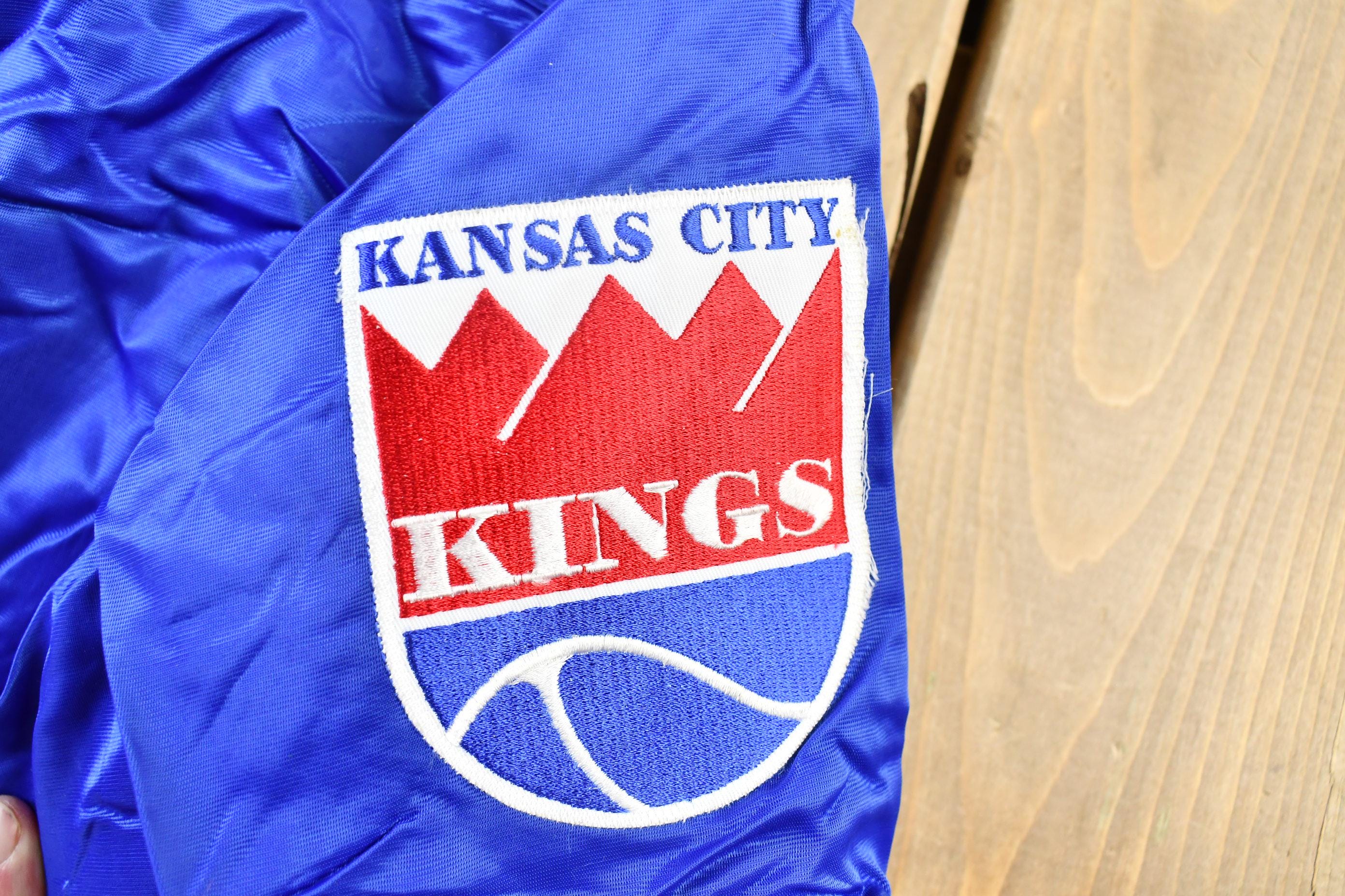 Vintage 1990s Hardwood Classics Kansas City Kings NBA Basketball Embroidered Snap Button Satin Bomber Jacket