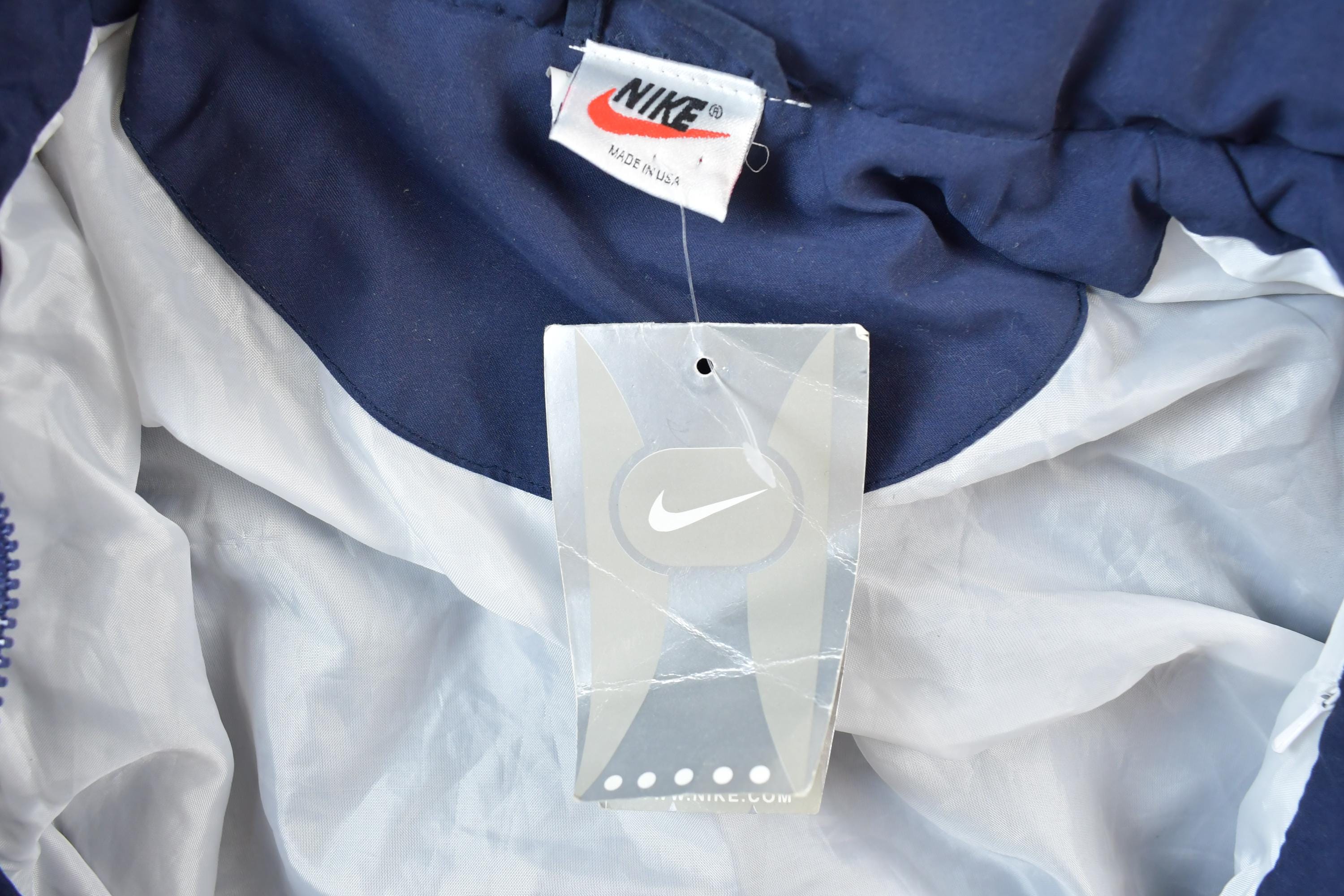Vintage 1990s Nike Deadstock Windbreaker Jacket