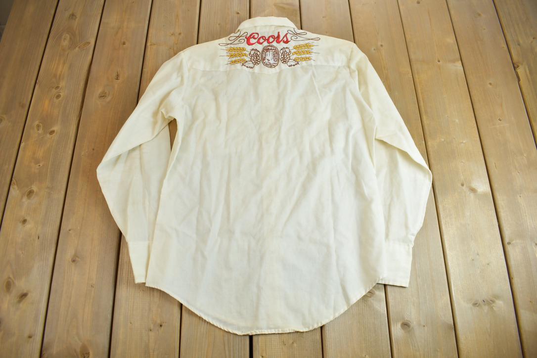 Vintage 1970s Coors Embroidered Western Style Long Tail Button Up Shirt