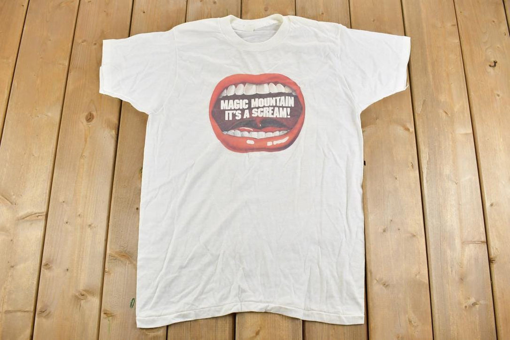 Vintage 1980s Magic Mountain It's A Scream Souvenir T-Shirt