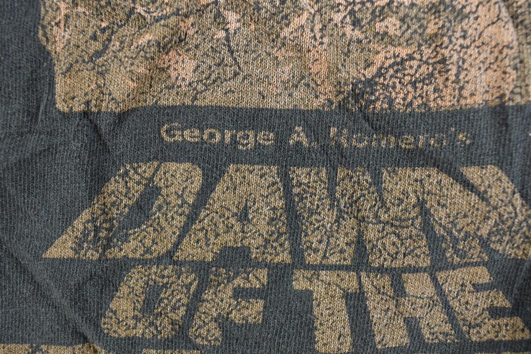 Vintage Y2K Dawn Of The Dead Graphic T-Shirt