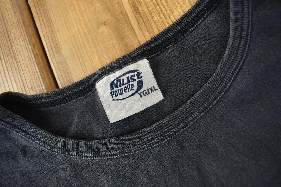 Vintage Y2K Must Pourelle Bedazzled Skyline T-Shirt