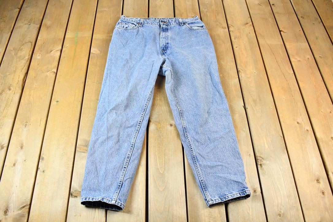 Vintage 1990s Levis Red Tab 550 Denim Jeans Size 32 x 27.5