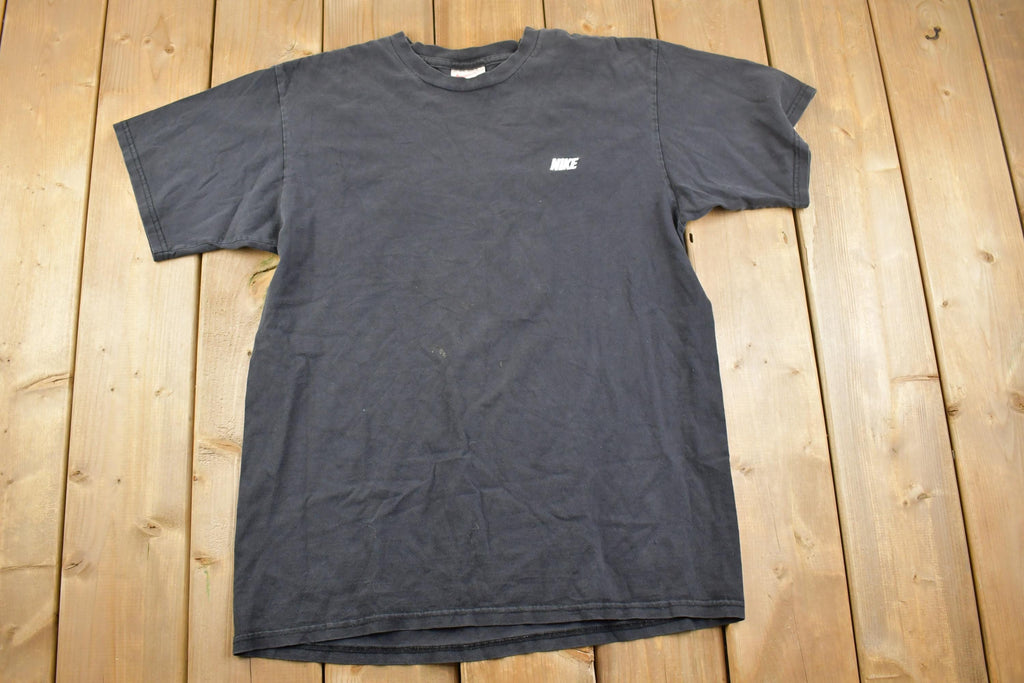 Vintage 1990s Nike Graphic T-Shirt