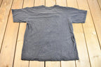 Vintage 1990s Lone Wolf Graphic Vancouver Canada Souvenir Travel T-Shirt