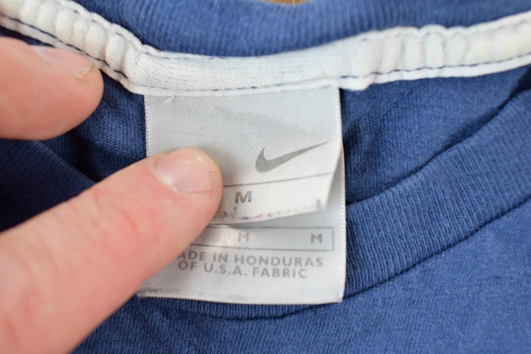 Vintage 1990s Nike Graphic T-Shirt