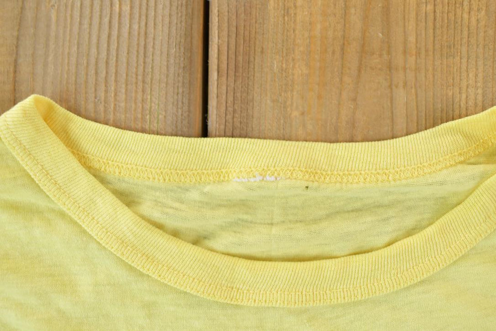 Vintage 1980s Canadian Wildlife Federation DeerGraphic T-Shirt