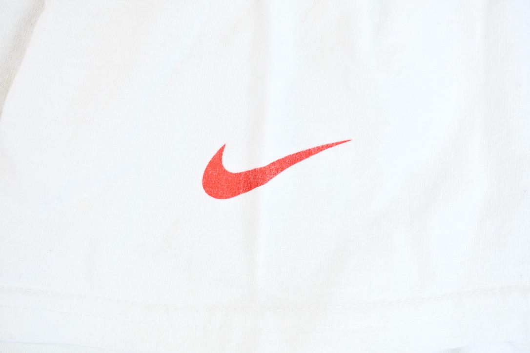 Vintage 1980s Rick Hansen Wheels in Motion Roll for Hope Graphic Nike T-Shirt