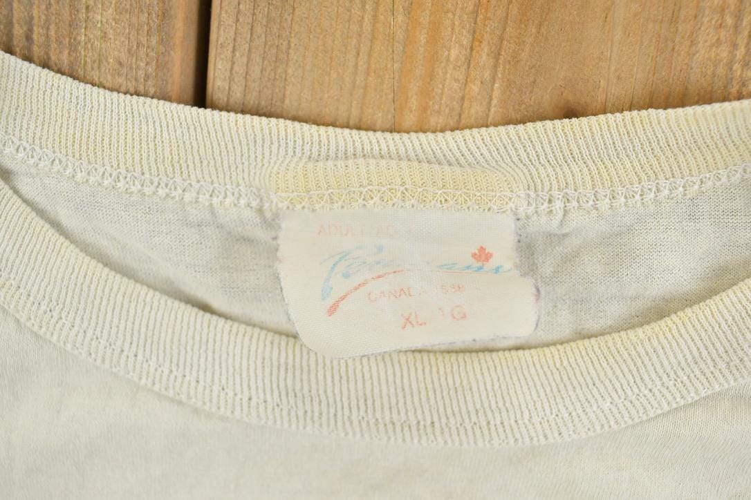 Vintage 1980s Believe In Yourself Graphic T-Shirt