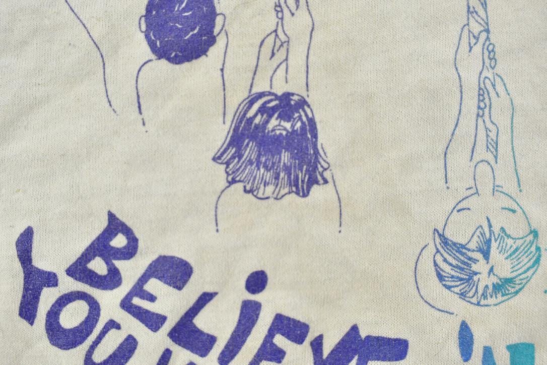 Vintage 1980s Believe In Yourself Graphic T-Shirt