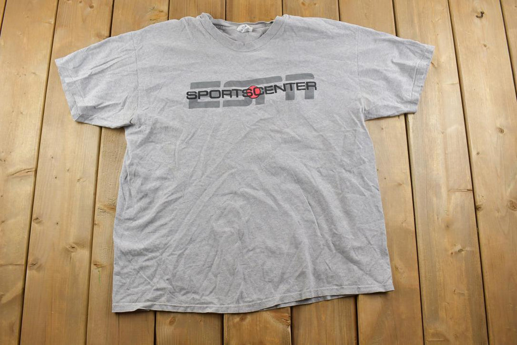 Vintage Y2K Champion ESPN Sports Centre Graphic T-Shirt