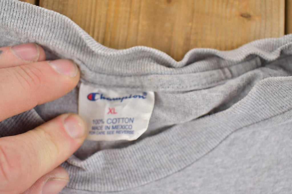 Vintage Y2K Champion ESPN Sports Centre Graphic T-Shirt