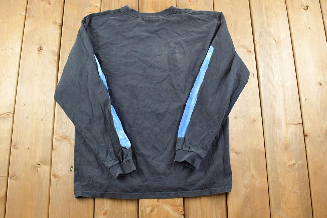 Vintage 1990s Nike Mini Swoosh Crewneck shirt