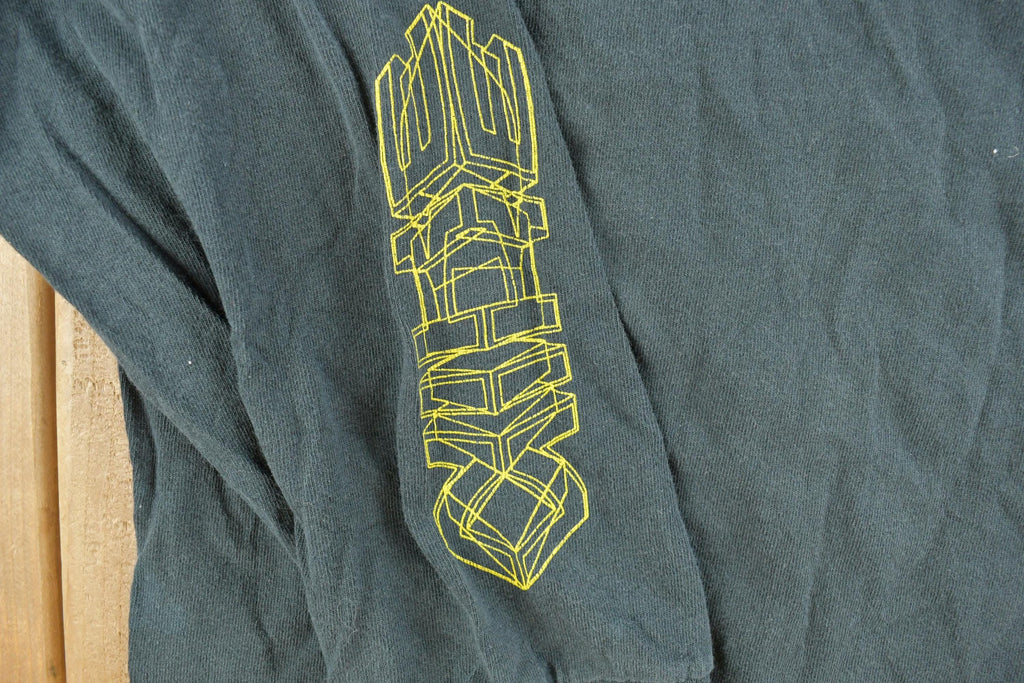 Vintage 1990s Nike Graphic Long Sleeve T-Shirt