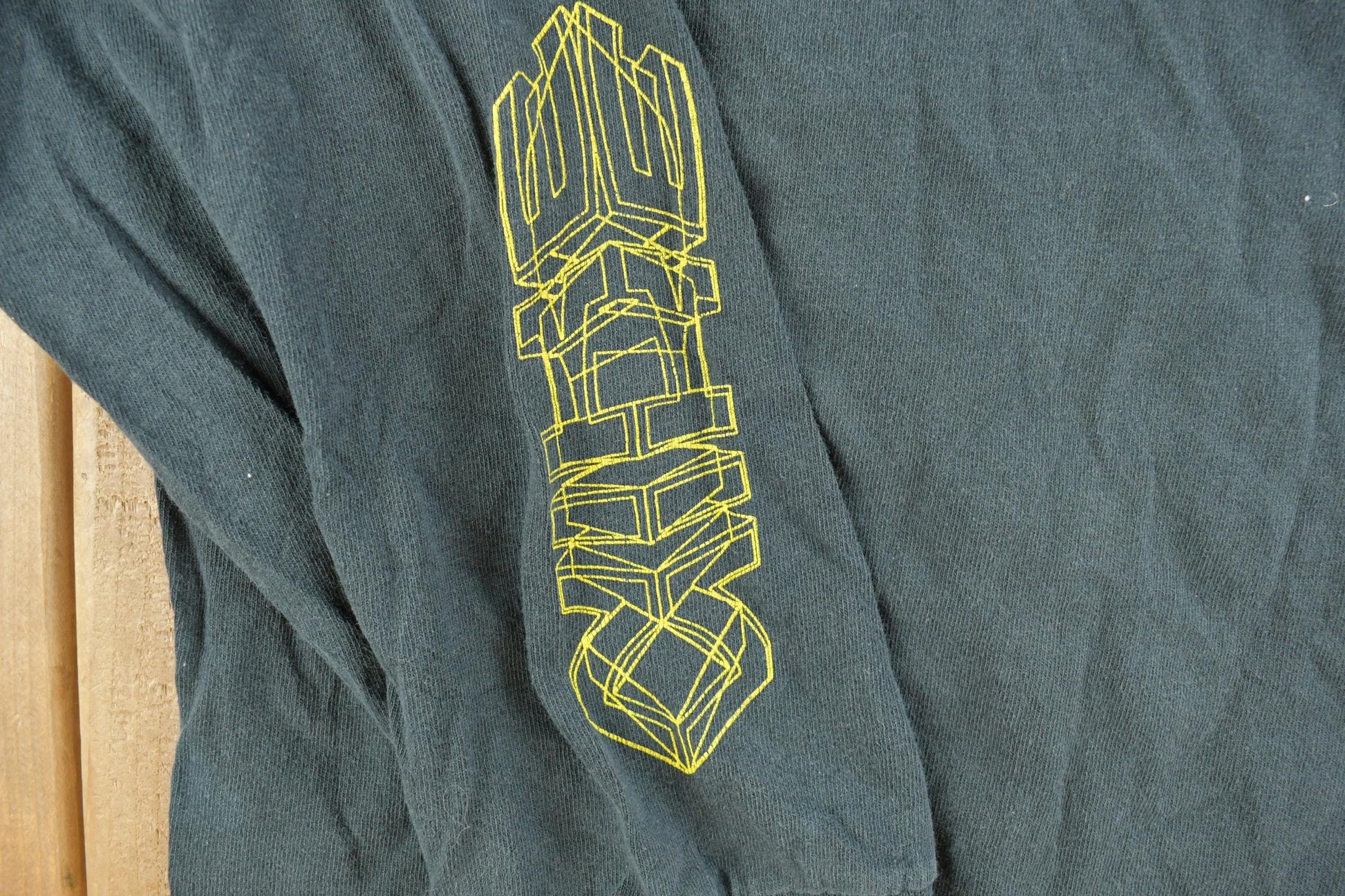 Vintage 1990s Nike Graphic Long Sleeve T-Shirt