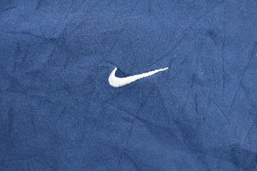 Vintage 1990s Nike Graphic T-Shirt