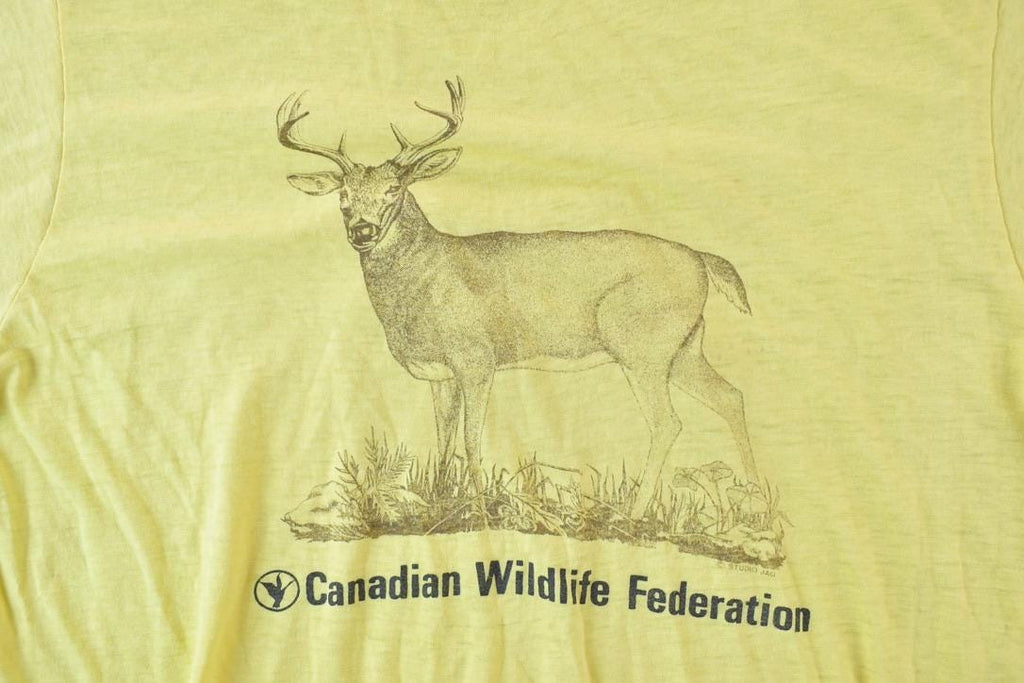 Vintage 1980s Canadian Wildlife Federation DeerGraphic T-Shirt