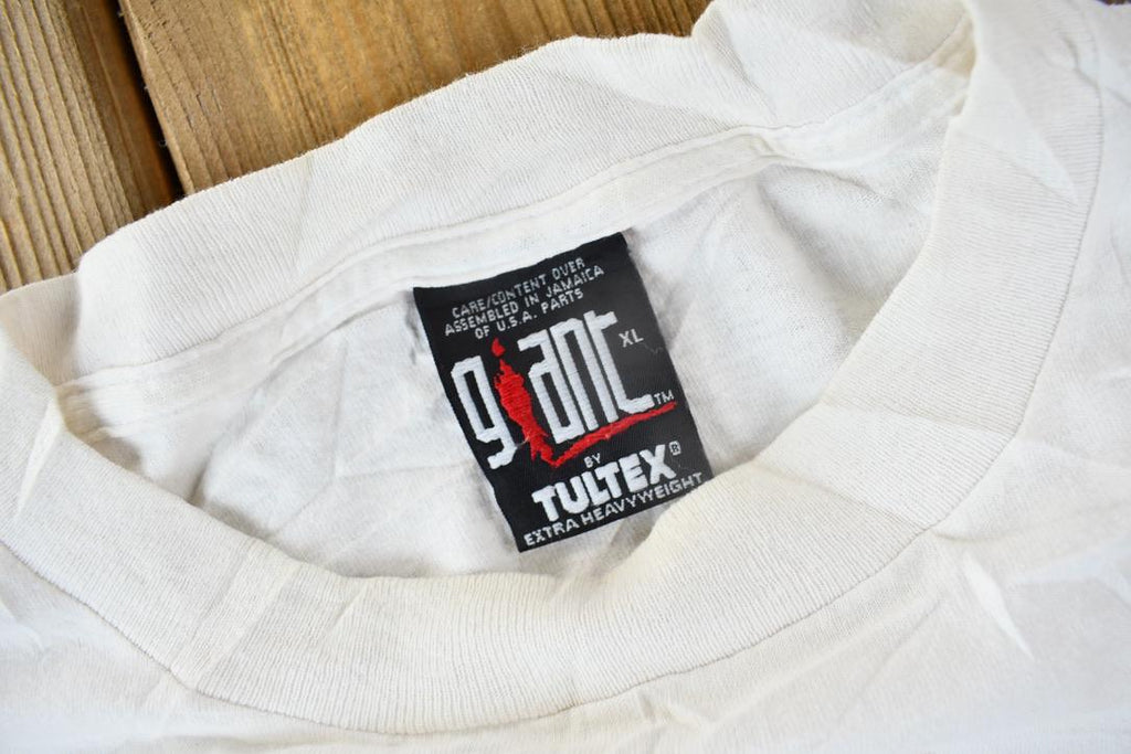 Vintage 1998 The Moody Blues Tour Graphic T-Shirt