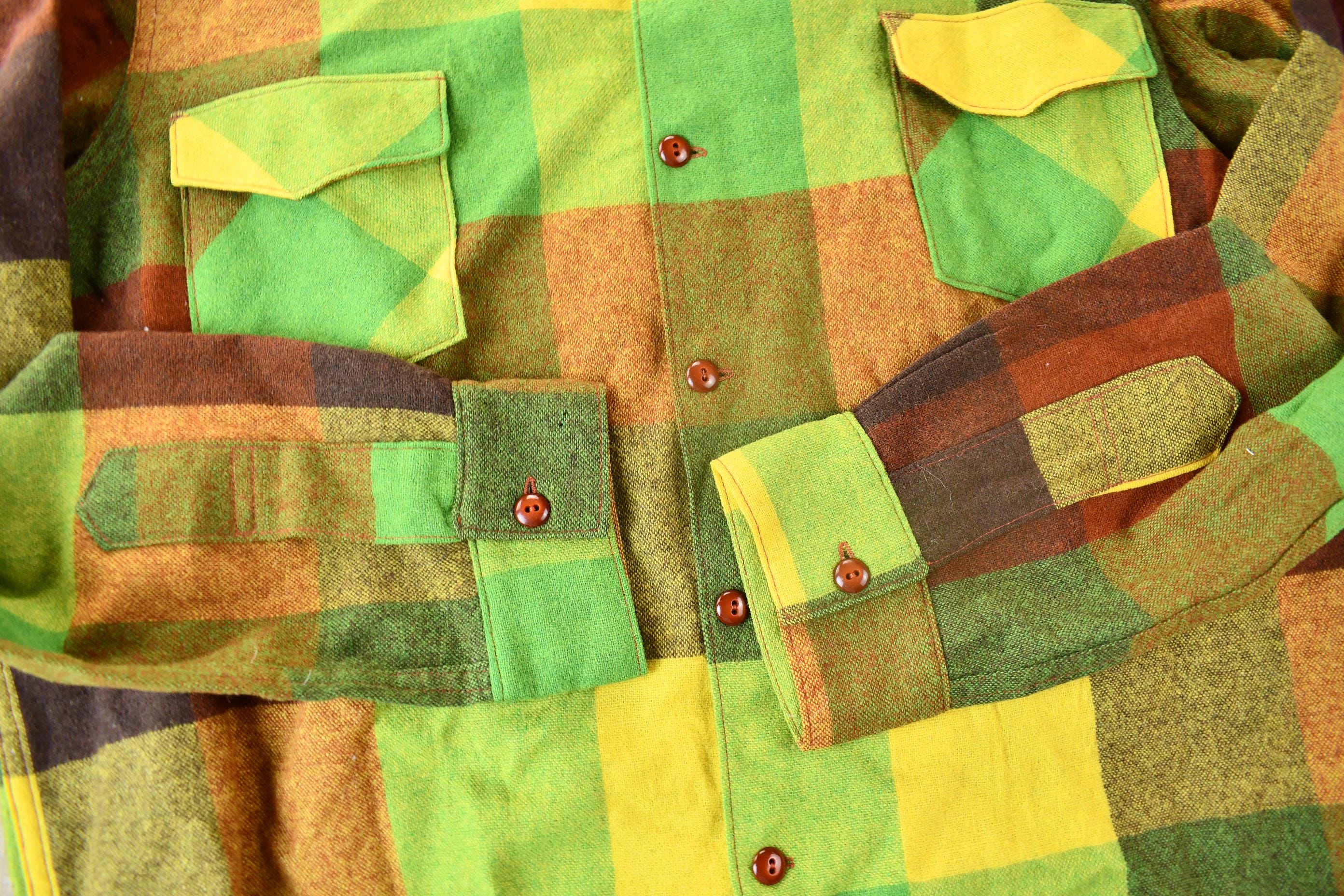 Vintage 1950s Green & Brown Plaid Wool Button Up Shirt