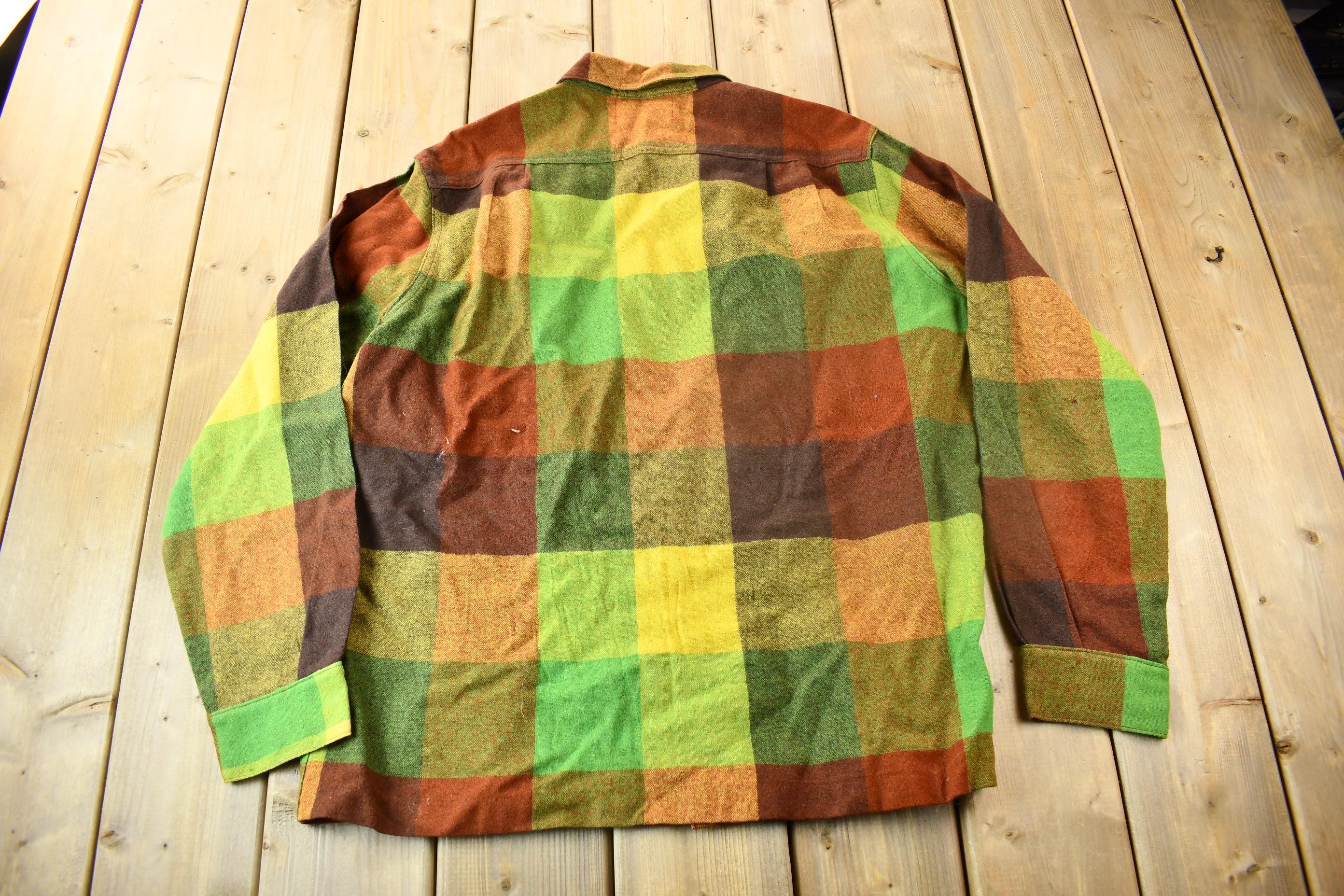 Vintage 1950s Green & Brown Plaid Wool Button Up Shirt