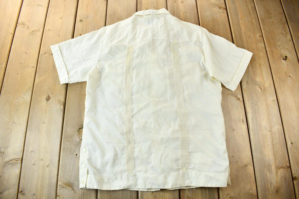 Vintage 1970s Continental Guayaberas Y Chazarillas Button Up Shirt