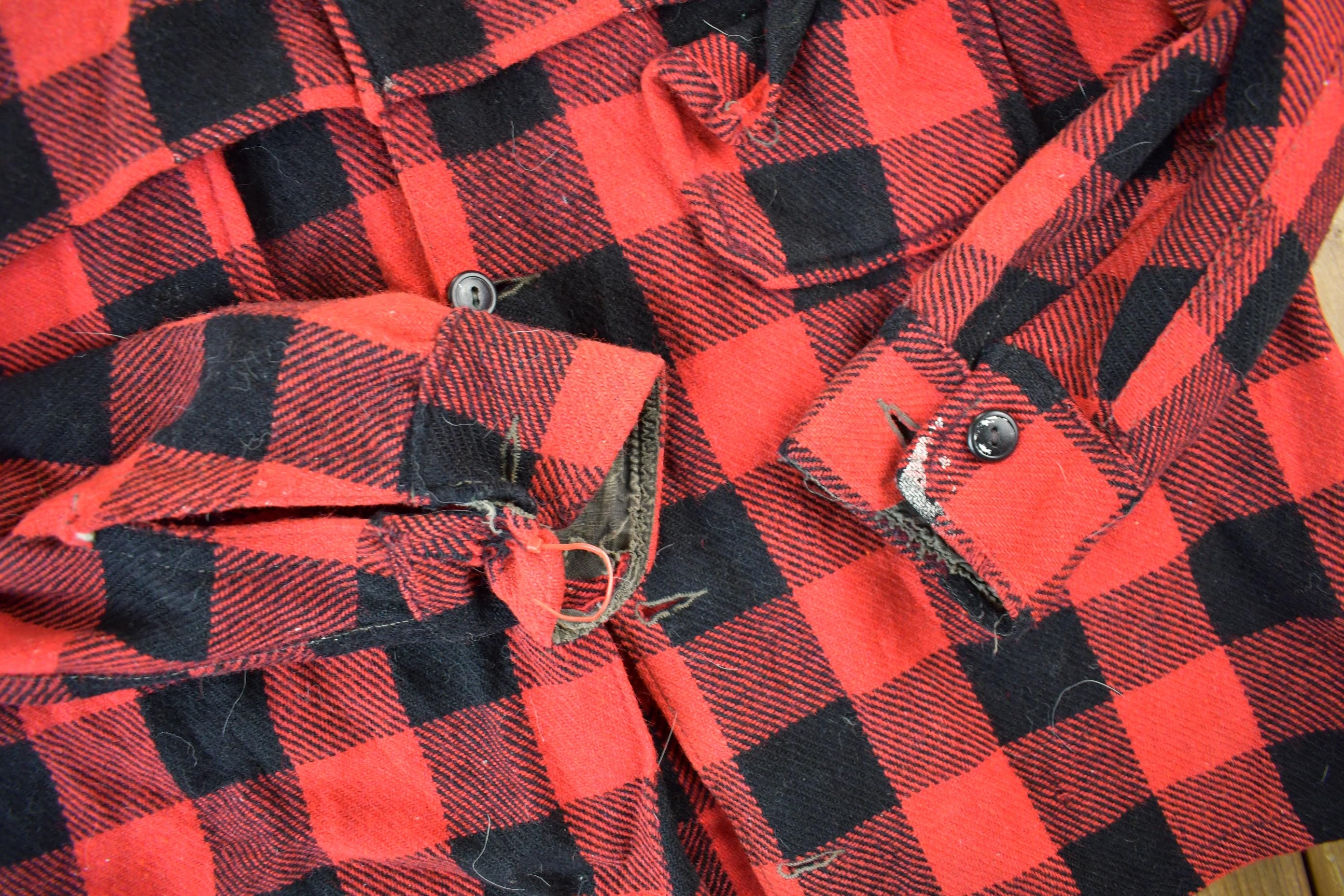 Vintage 1960s Buffalo Plaid Button Up Flannel Shirt